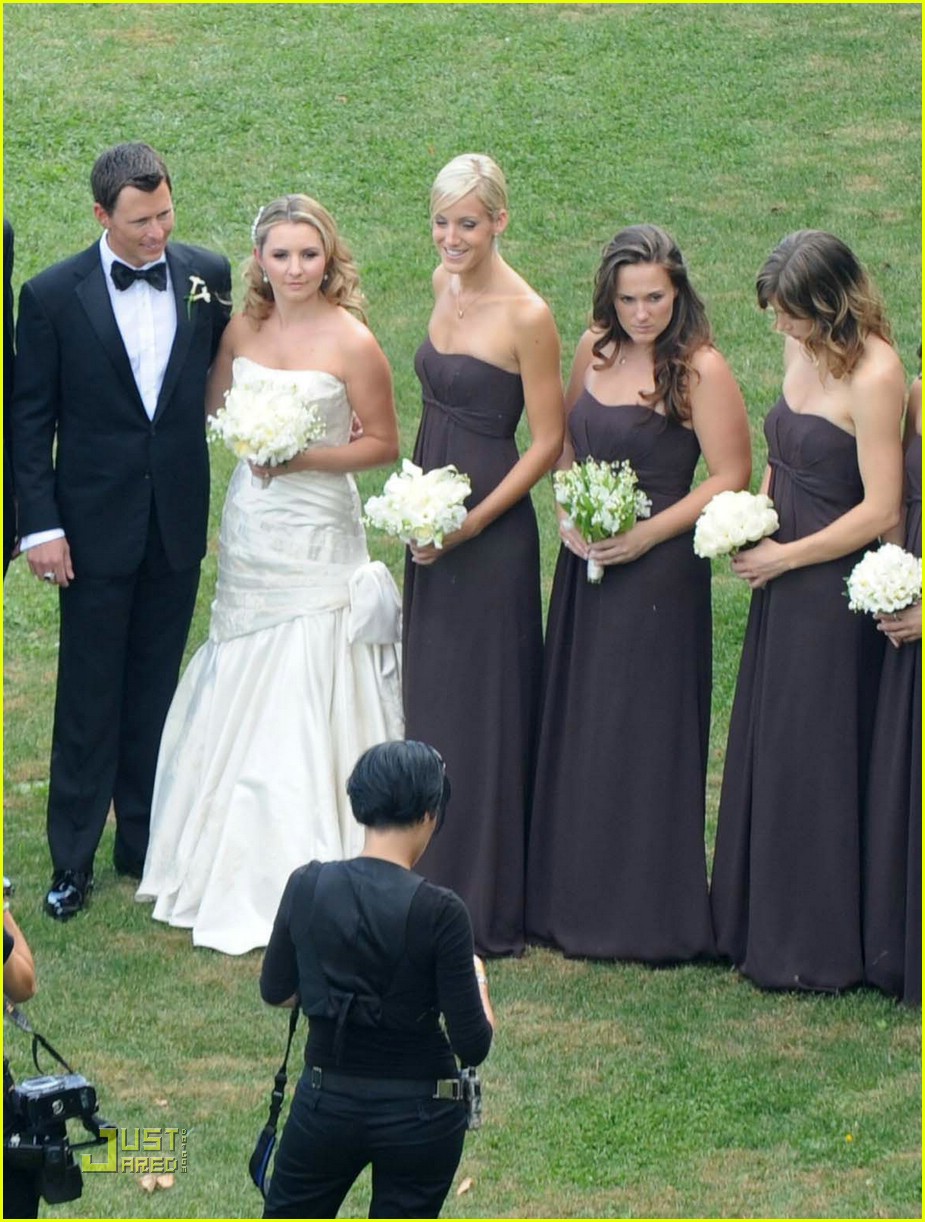 Beverley Mitchell Wedding Pictures FIRST LOOK! Photo