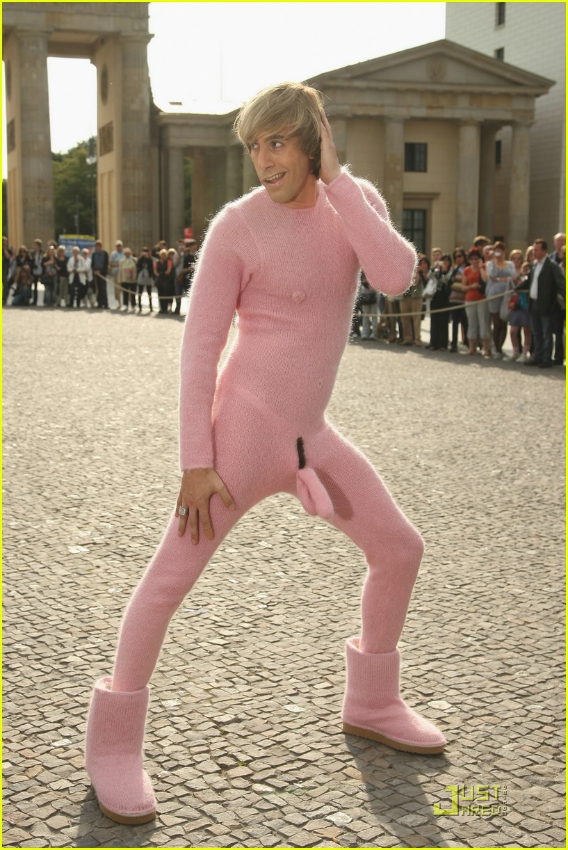 sacha-baron-cohen-pink-body-suit-10.jpg