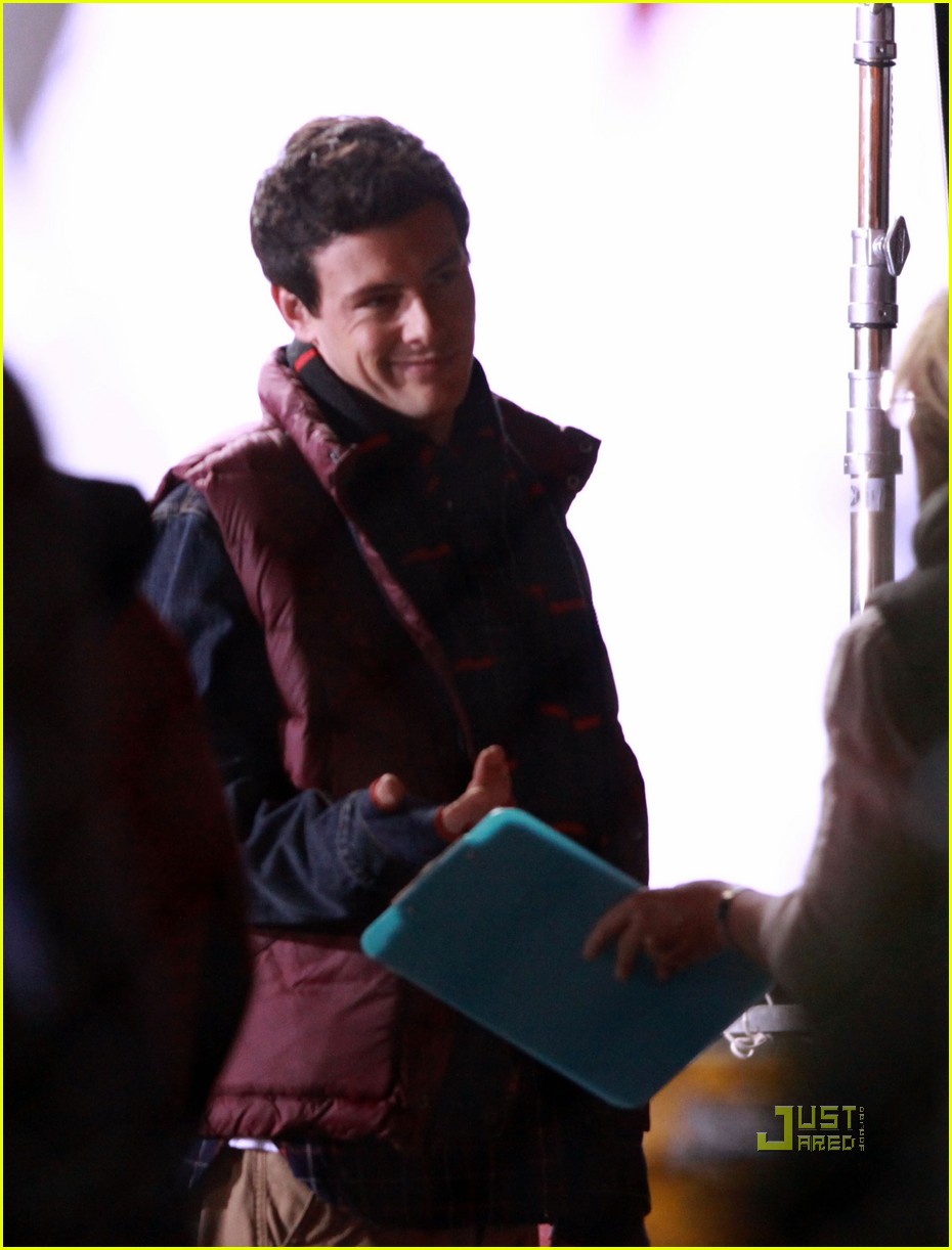 Lea+michele+and+cory+monteith+kiss