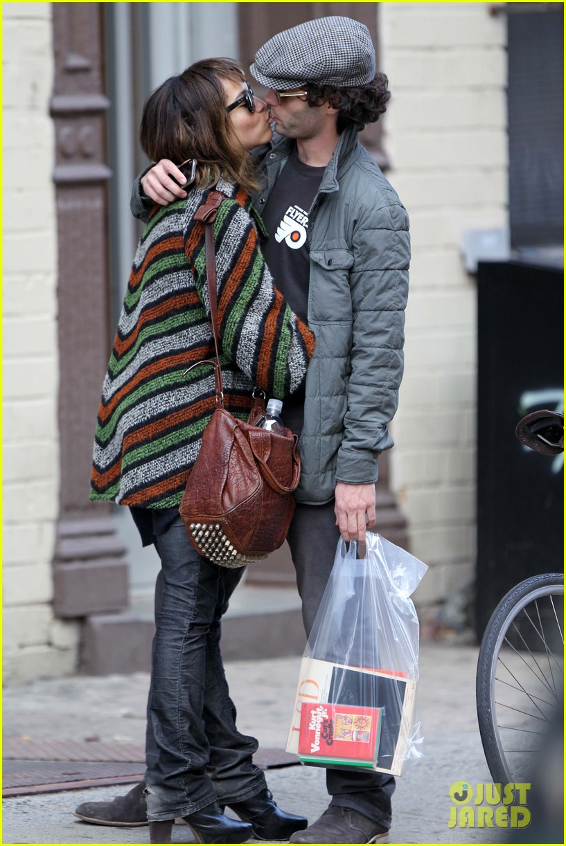 Zoe Kravitz couple