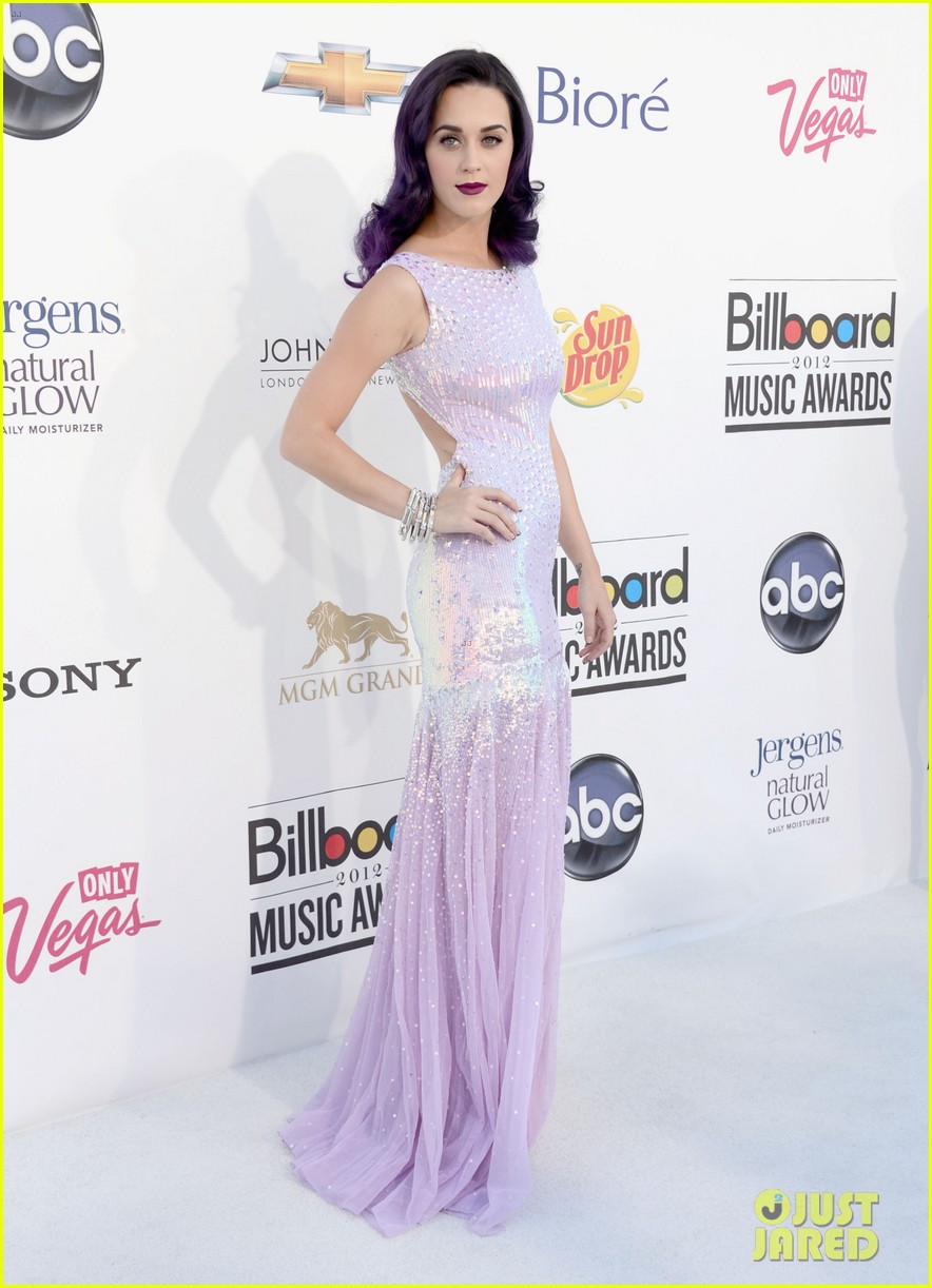 Kết quả hình ảnh cho Katy Perry in Billboard 2012