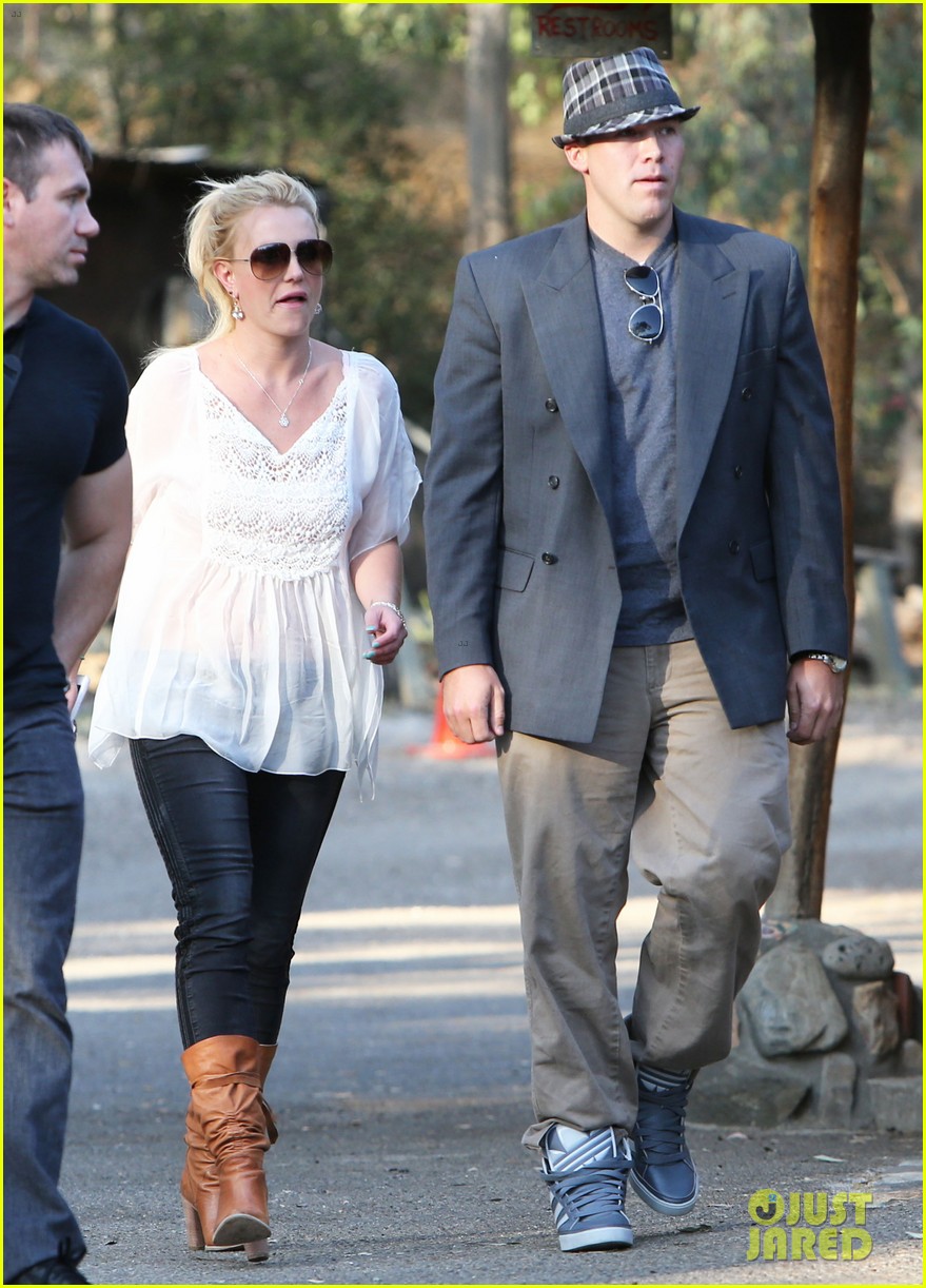 britney-spears-david-lucado-old-place-co