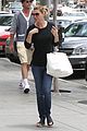 ellen pompeo celebrates selfie sunday 22