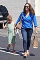 jennifer garner runs errands with violet seraphina 24