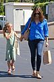 jennifer garner runs errands with violet seraphina 28