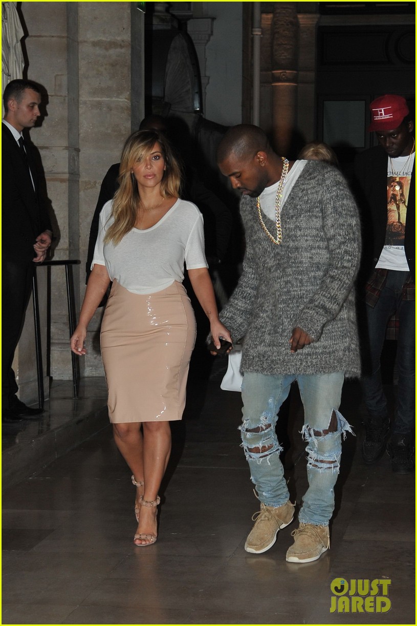 kim-kardashian-kanye-west-parisian-dinner-date-06.jpg