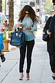 selena gomez grabs coffee with mom mandy 17
