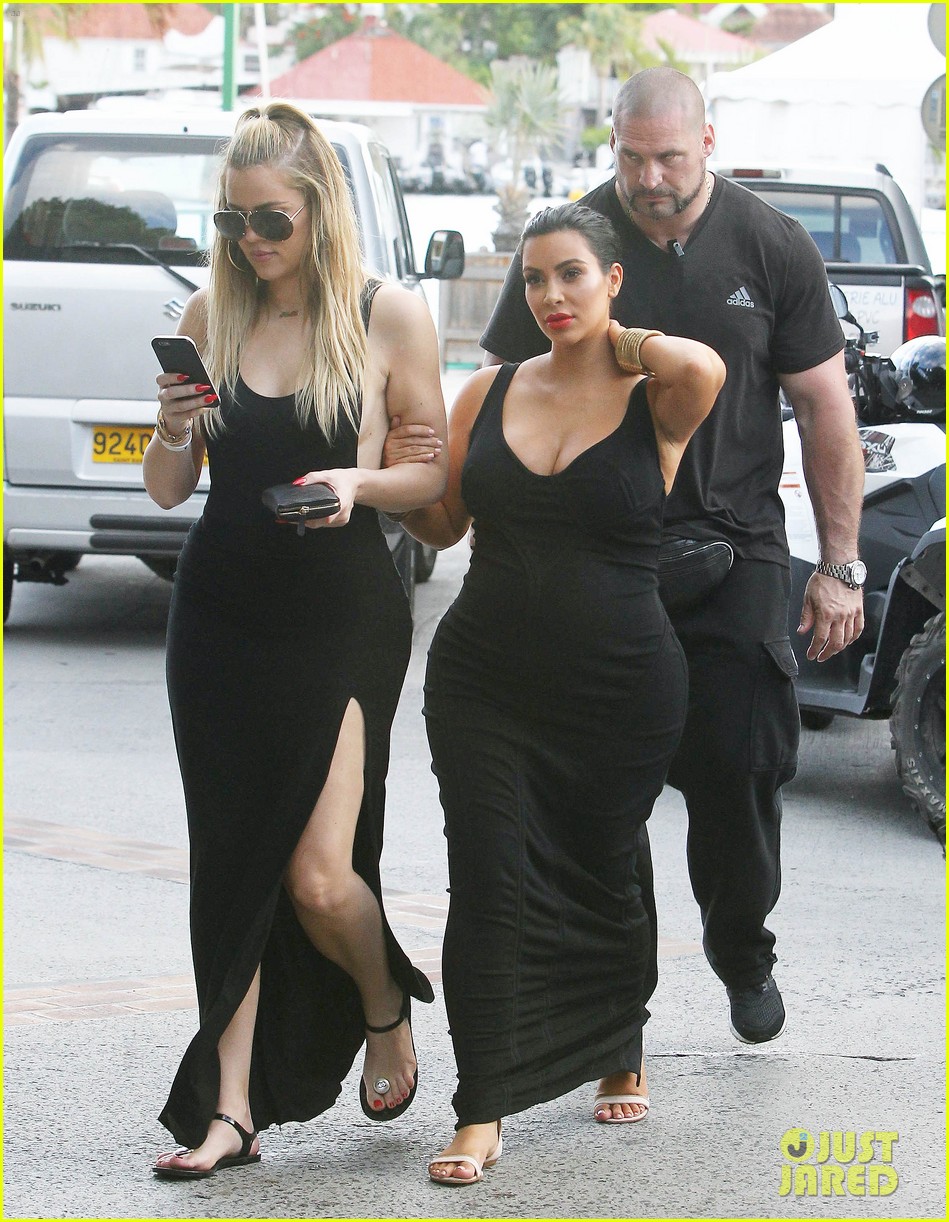 kardashians vacation in st barts together 01