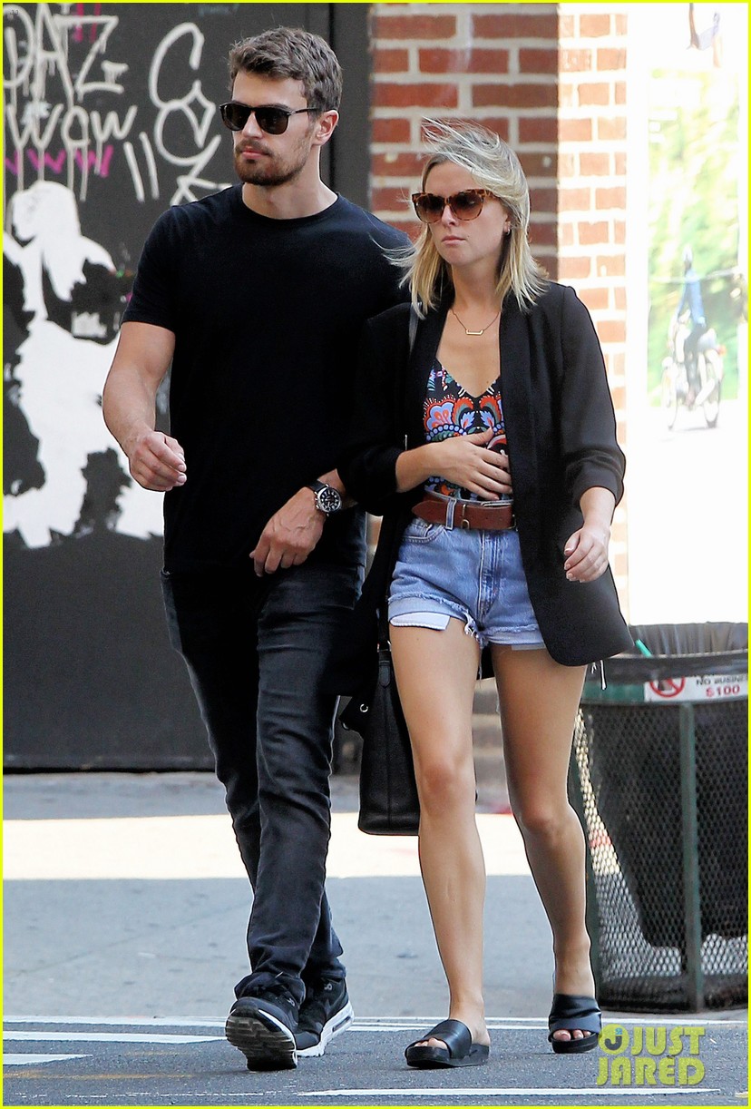 Theo James & Girlfriend Ruth Kearney Couple Up in Big Apple Photo