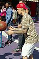 justin bieber shoots hoops universal city 06