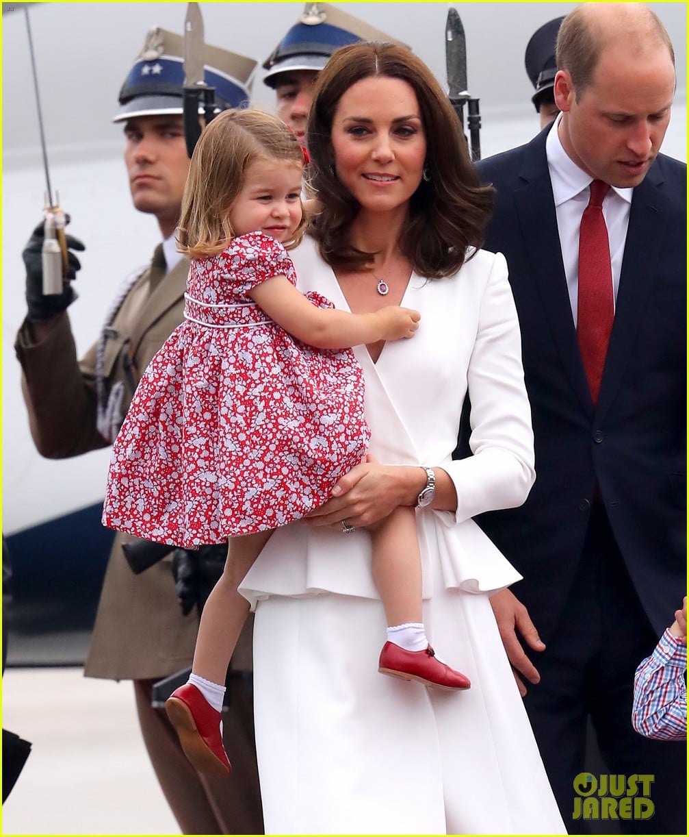 kate middleton prince william arrive in poland with george charlotte 063929245
