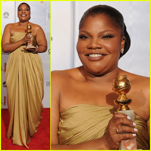 MoNique Wins Golden Globe For Precious | 2010 Golden 
