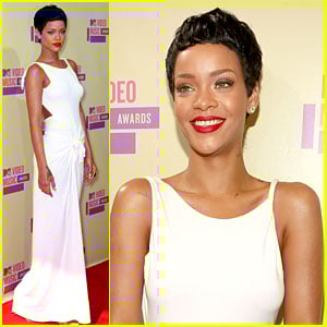 Rihanna Photos News And Videos Just Jared Page 224