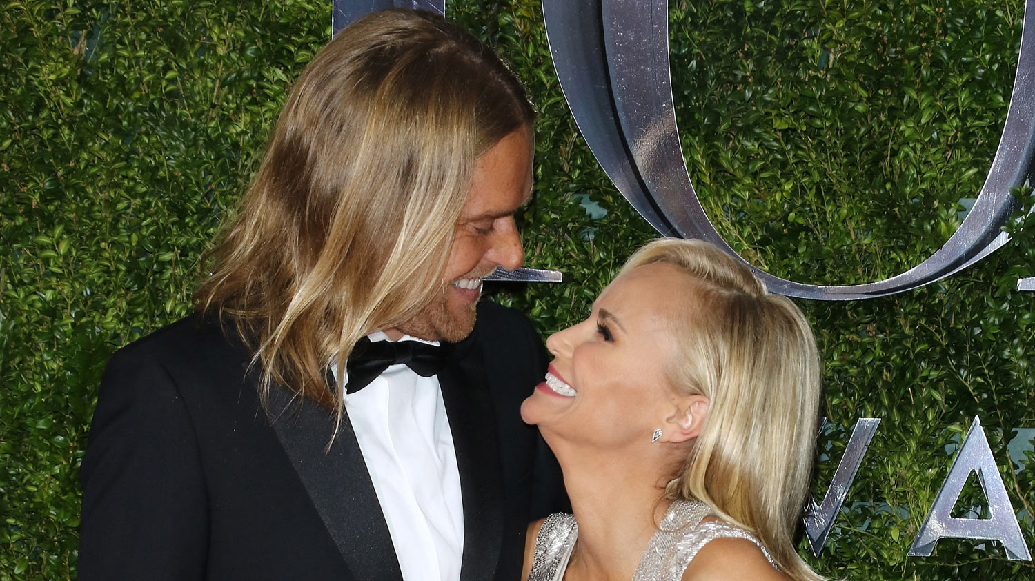 Kristin Chenoweth Brings New Boyfriend Andrew Pruett to