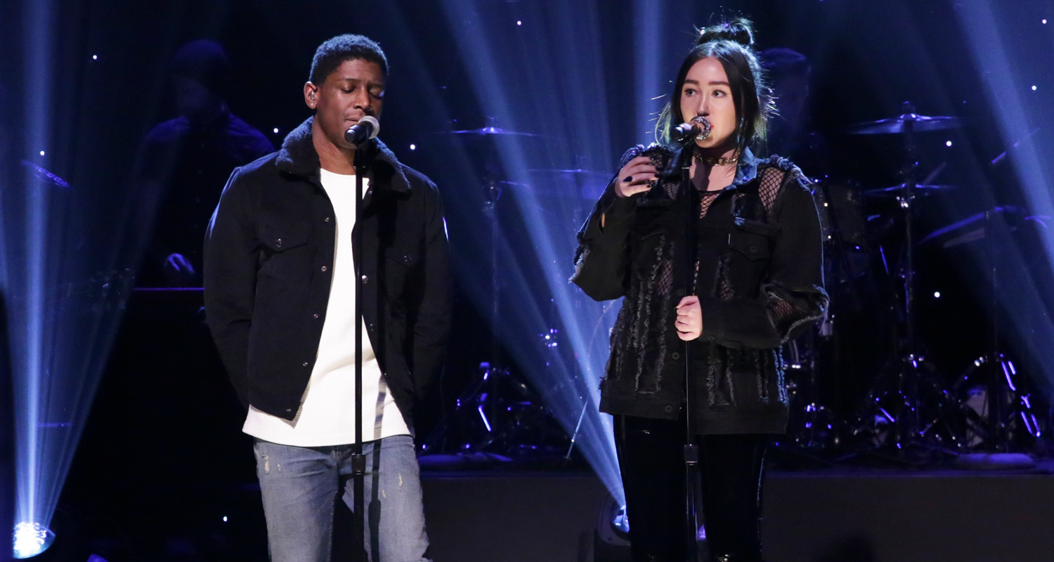 Noah Cyrus Performs 'Make Me (Cry)' During Television Debut - Watch Now!