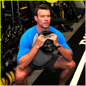 Scandal's Scott Foley Takes Us Into His Workout with Gunnar Peterson